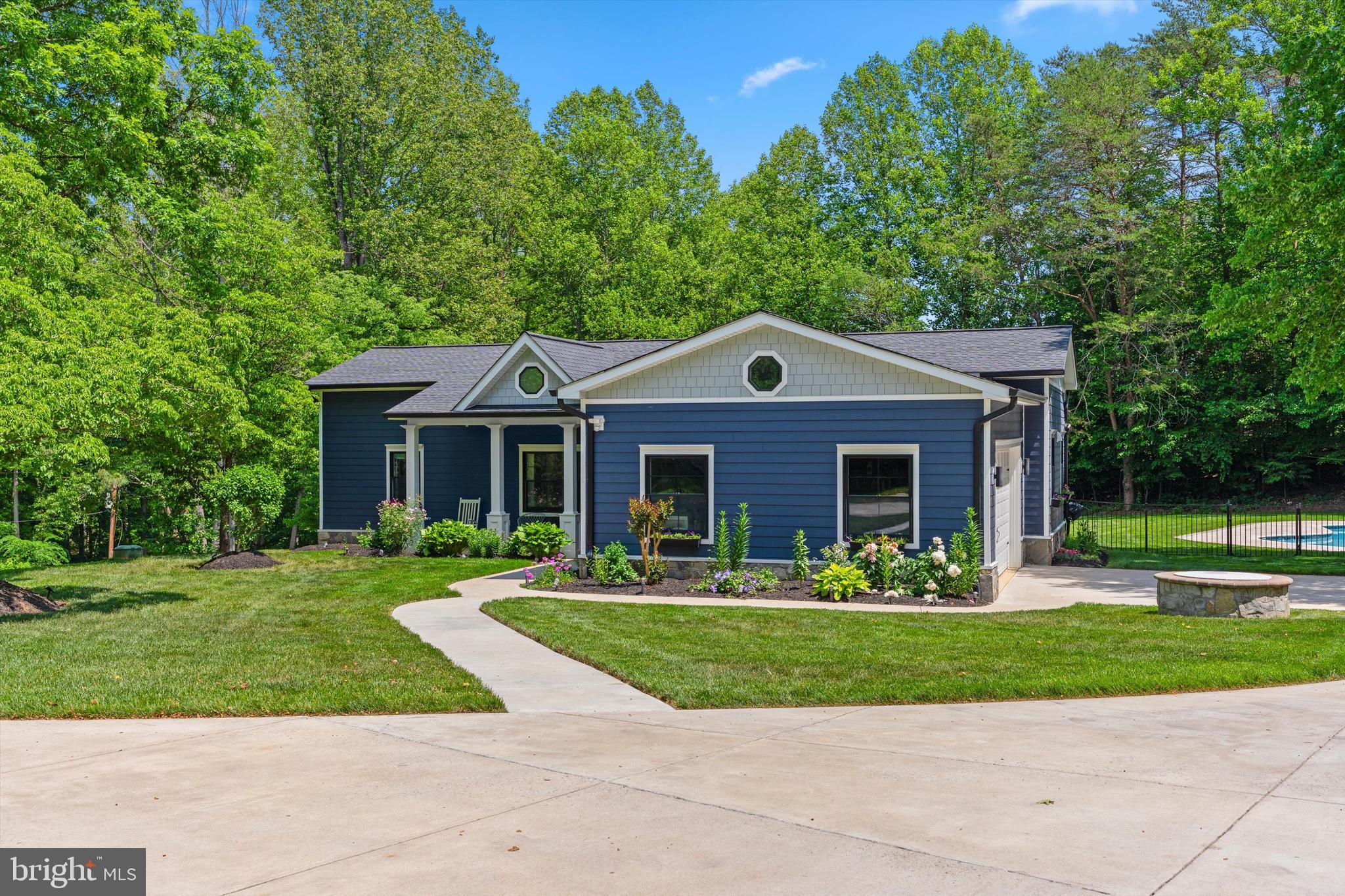 6413 DAVIS FORD ROAD