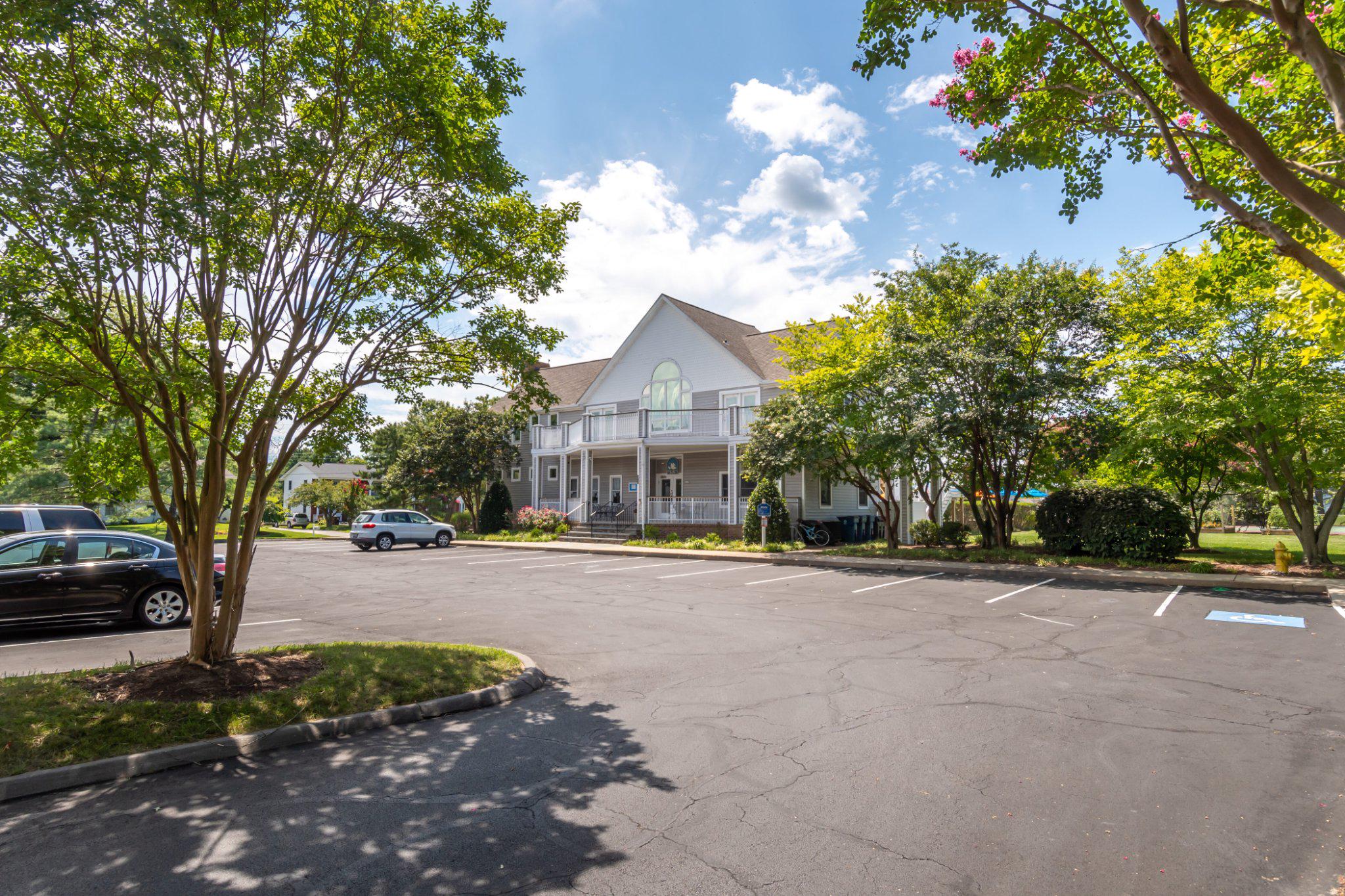 BAYSIDE MARINA - Residential