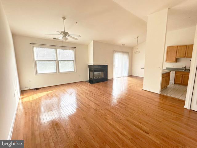 BAYSIDE MARINA - Residential