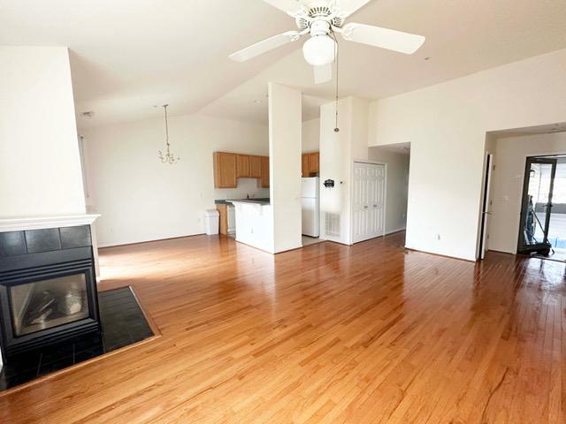 BAYSIDE MARINA - Residential