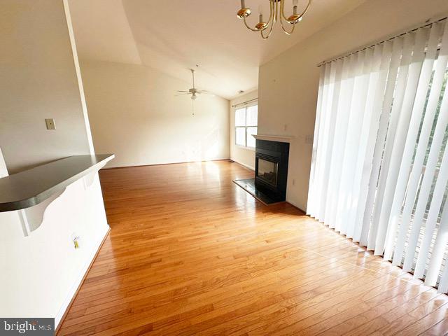 BAYSIDE MARINA - Residential