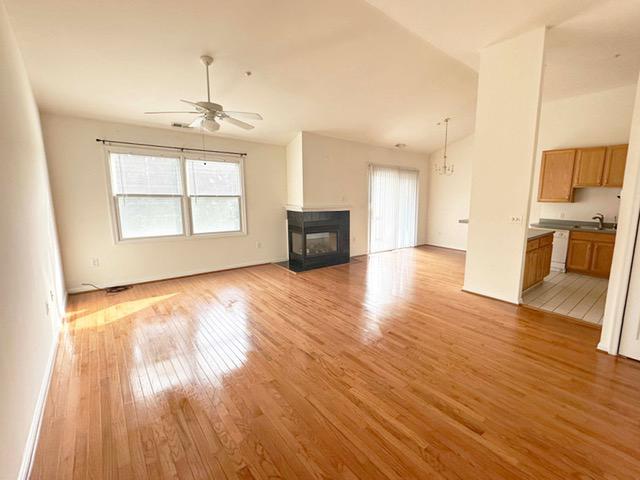 BAYSIDE MARINA - Residential