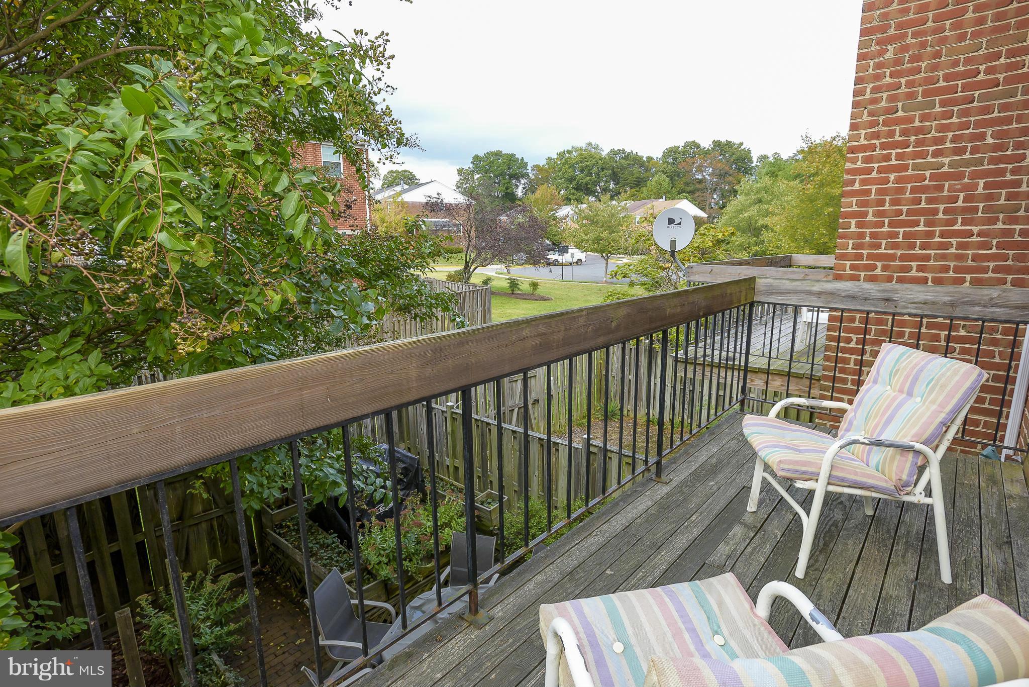 CHARING CROSS - Residential