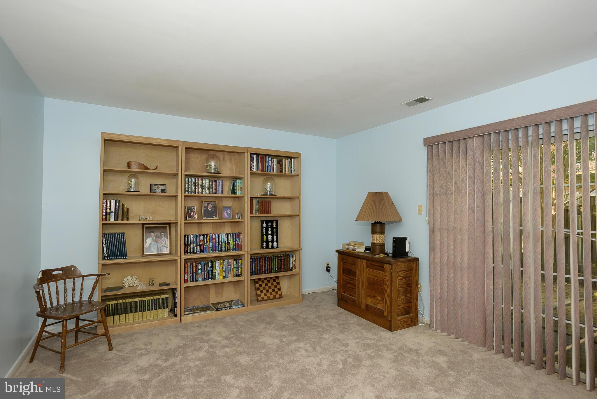 CHARING CROSS - Residential