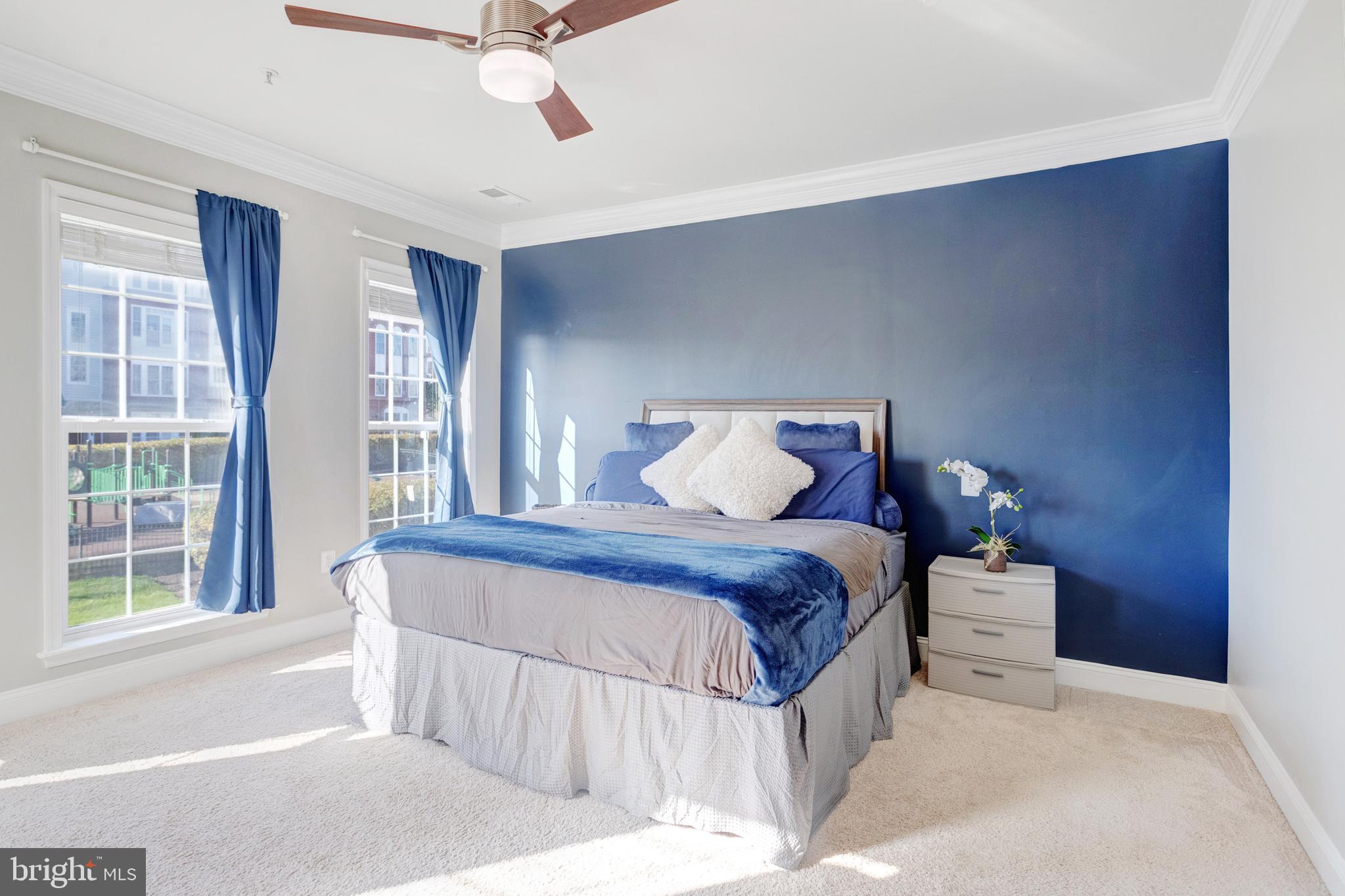 POTOMAC CLUB CONDOMINIUMS - Residential