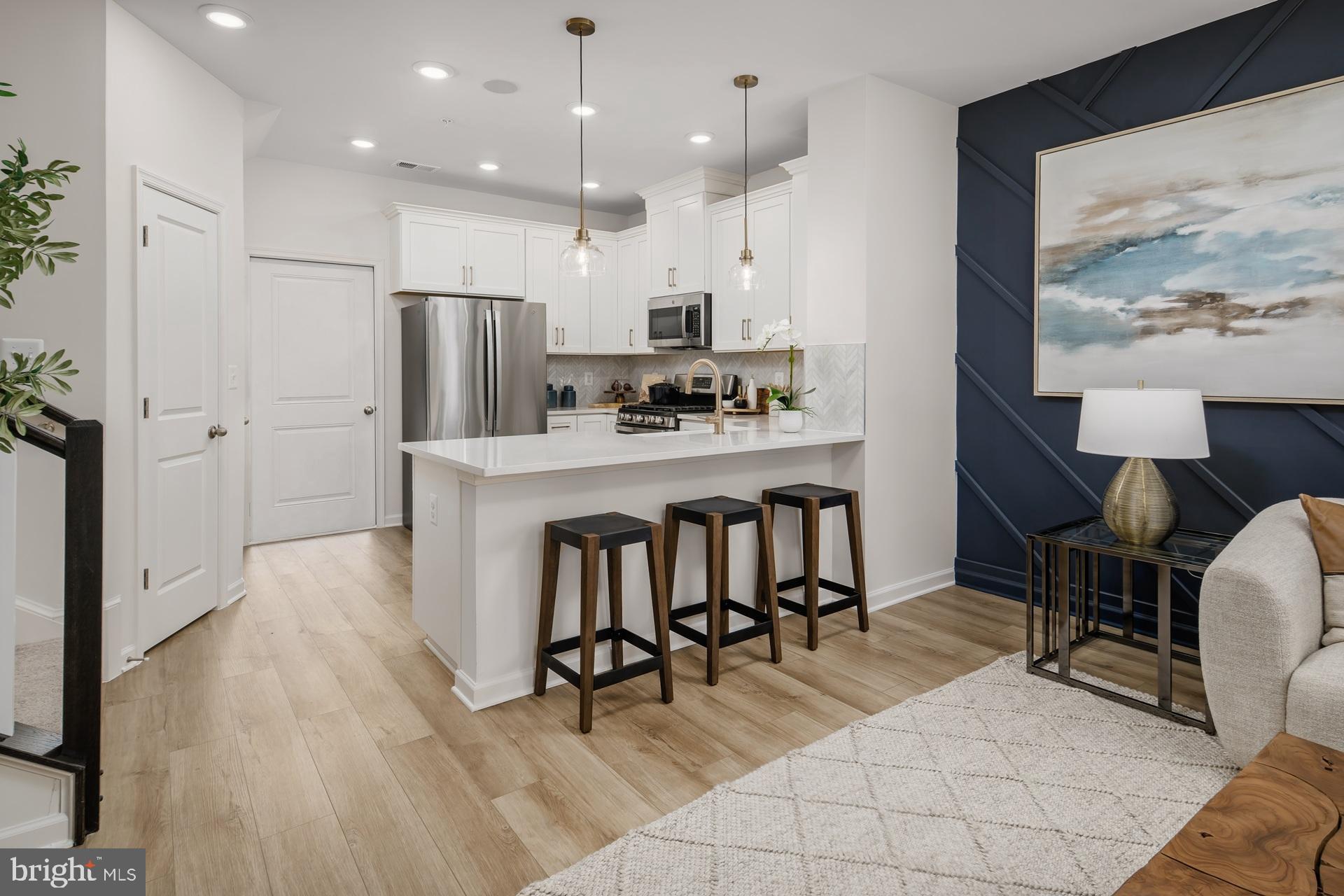 MONTGOMERY VILLAGE - Residential