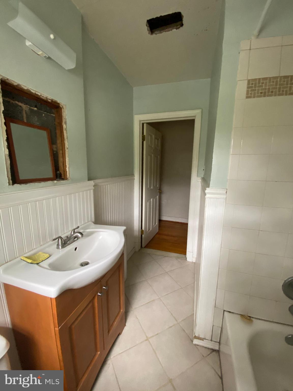 LOCH RAVEN - Residential