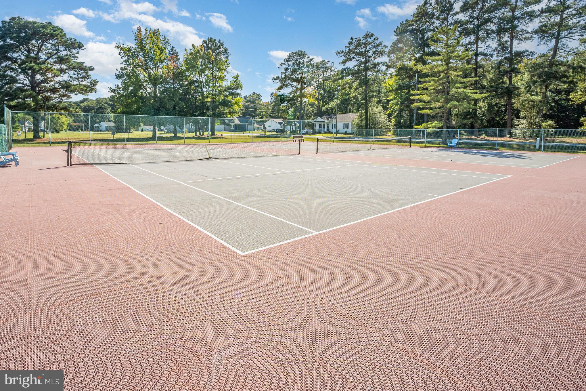 GLEBE HARBOR - Residential