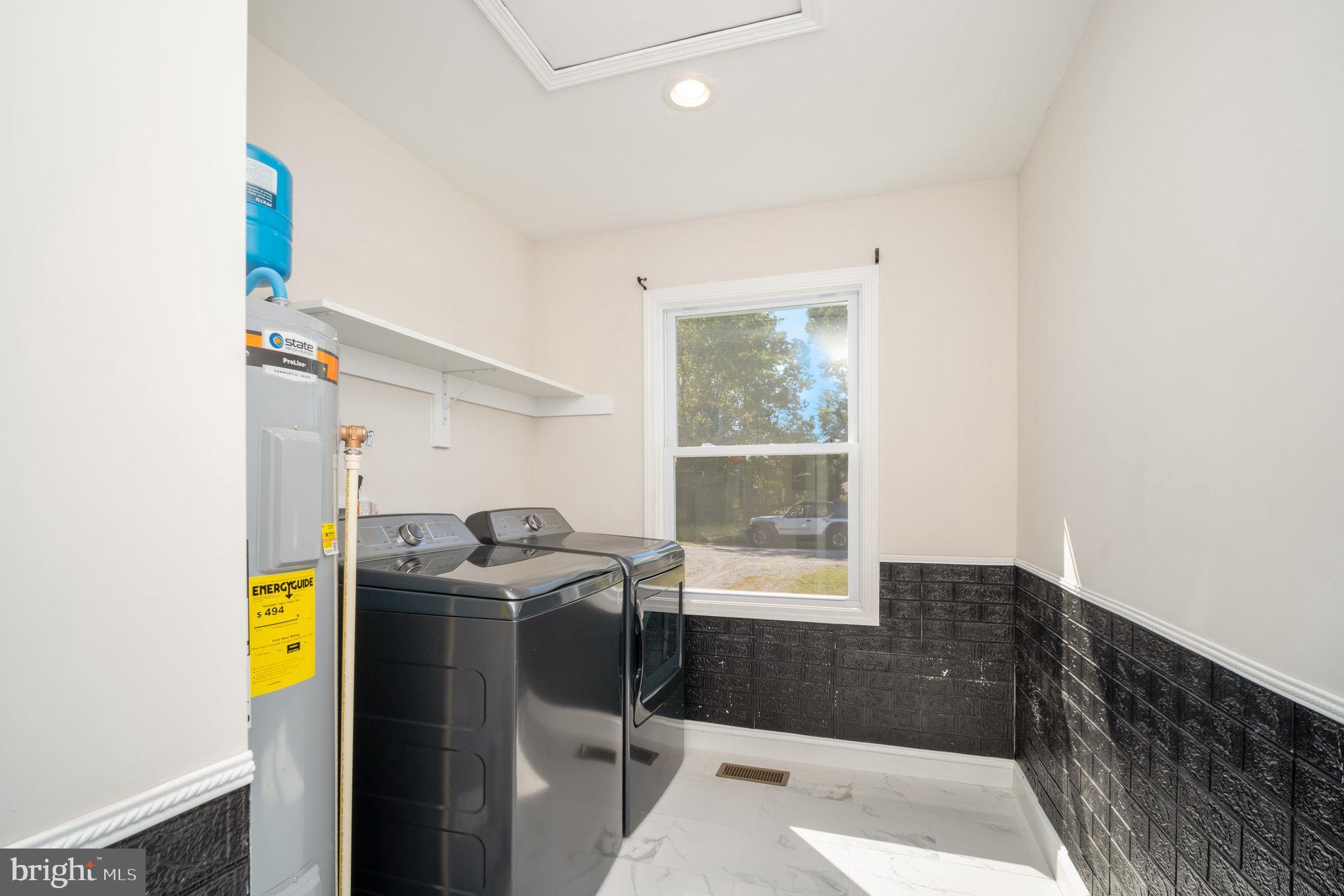 GLEBE HARBOR - Residential