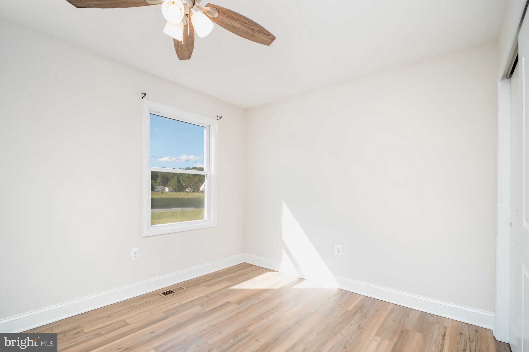 GLEBE HARBOR - Residential