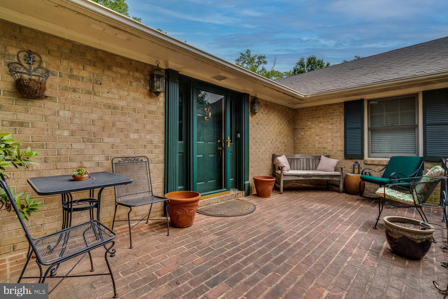 9344 MOUNT VERNON CIRCLE