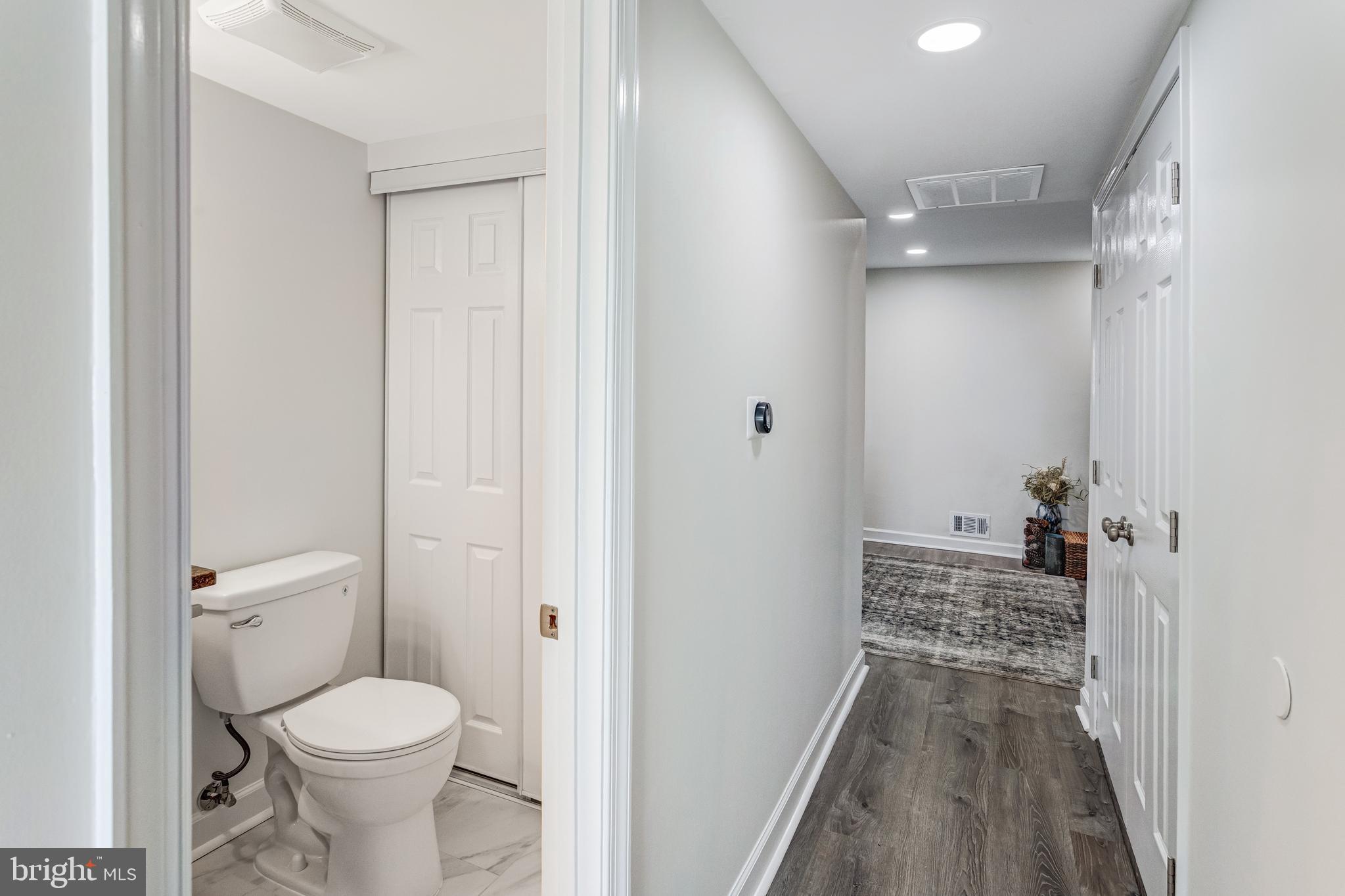 WILLIAMSTOWN - Residential