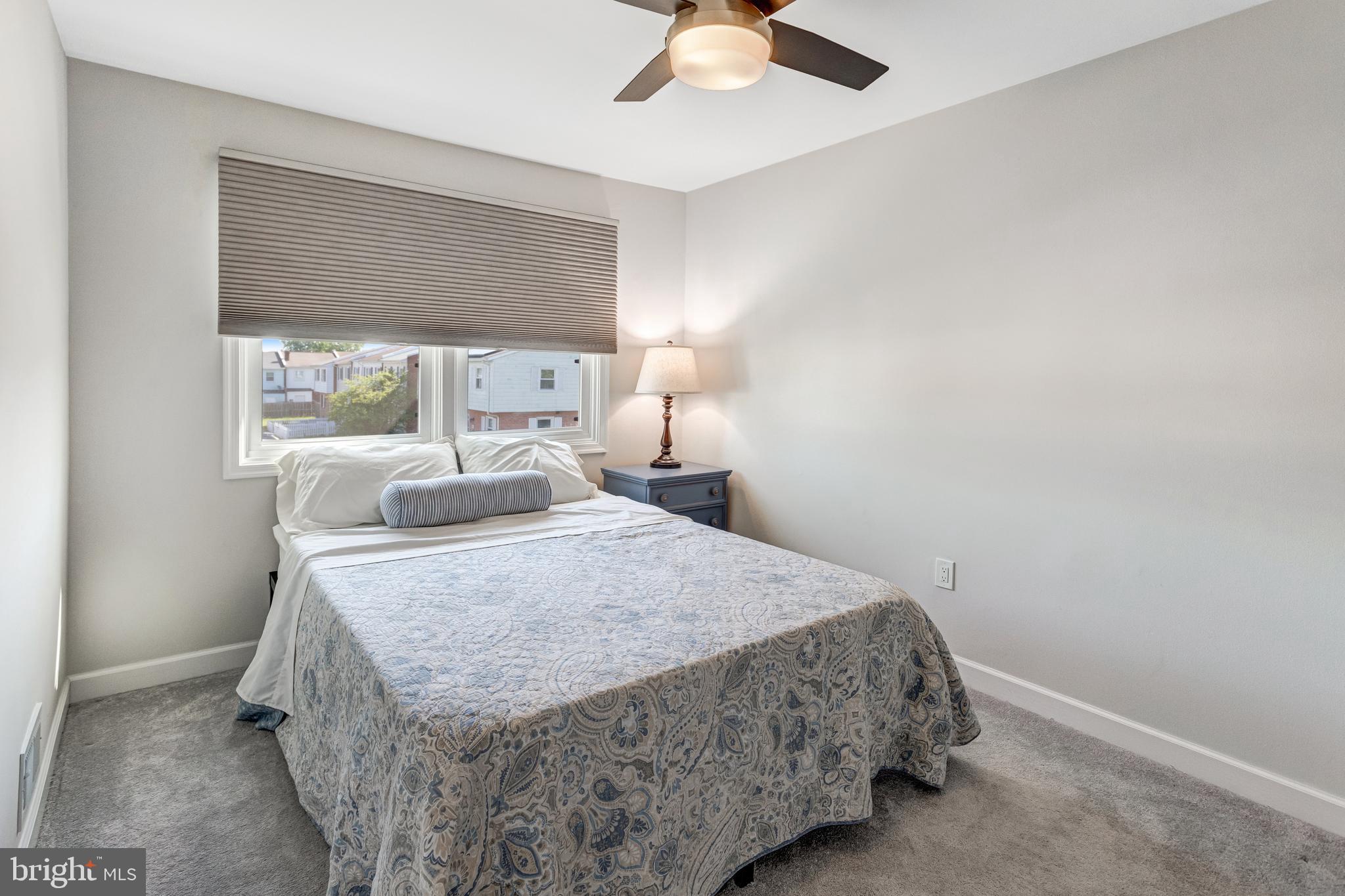 WILLIAMSTOWN - Residential