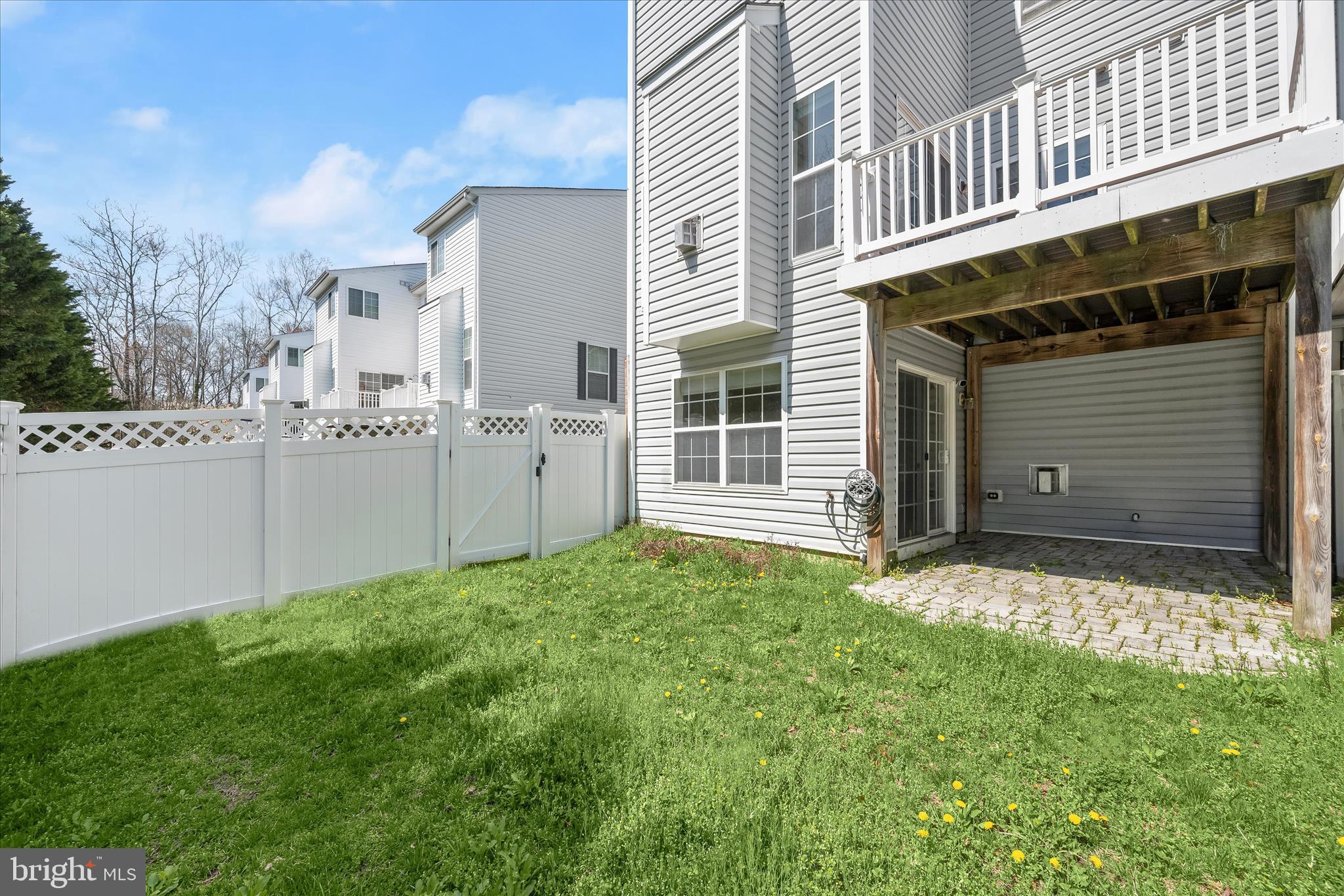 SOUTH RIVER COLONY - Residential