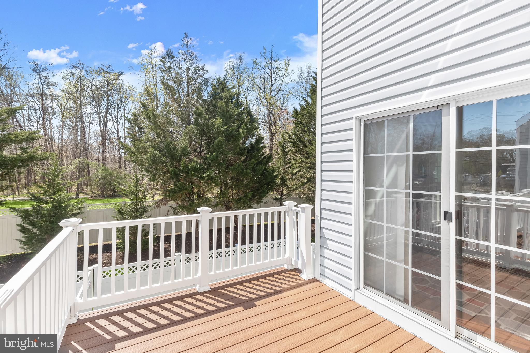 SOUTH RIVER COLONY - Residential