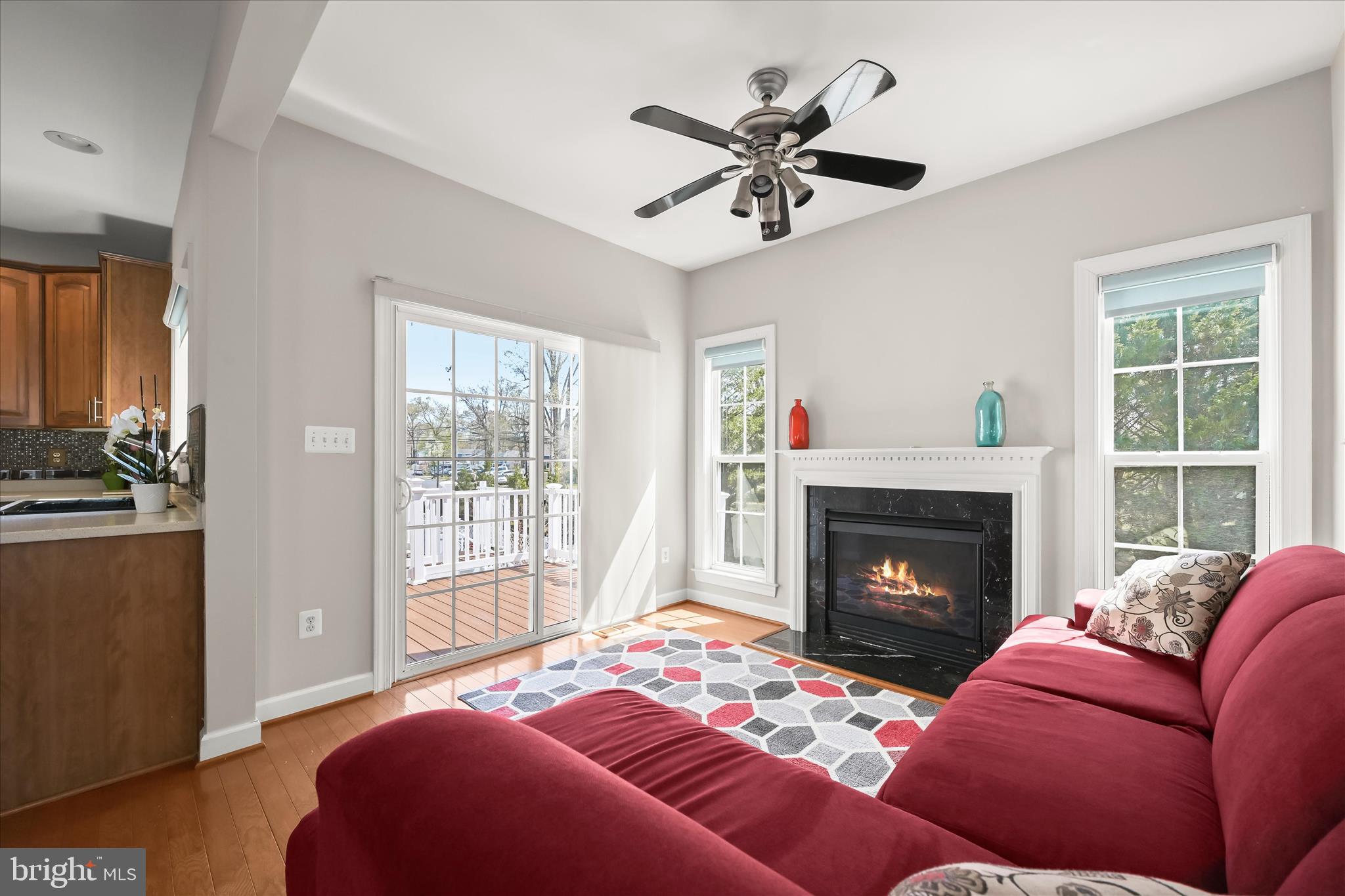 SOUTH RIVER COLONY - Residential