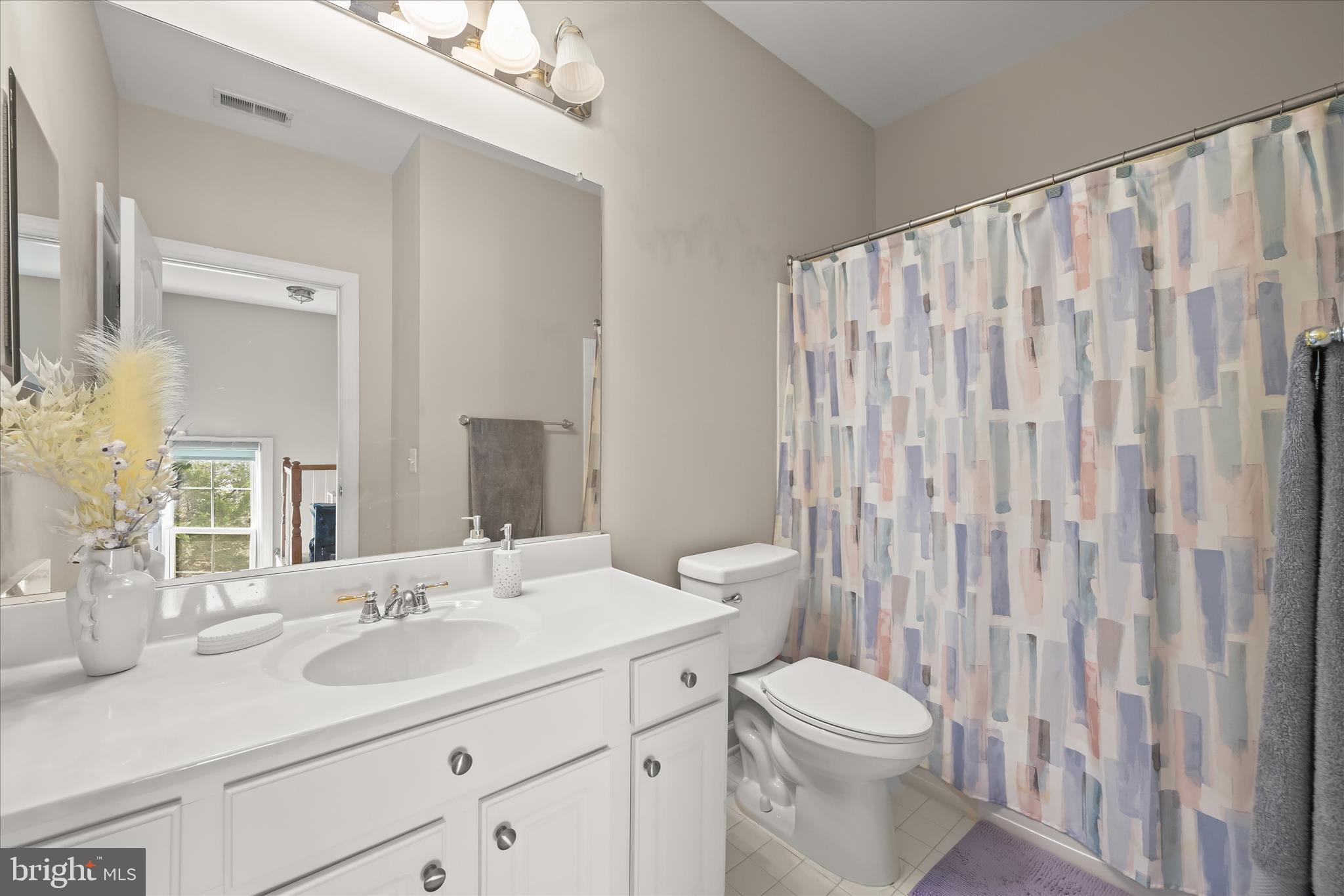 SOUTH RIVER COLONY - Residential