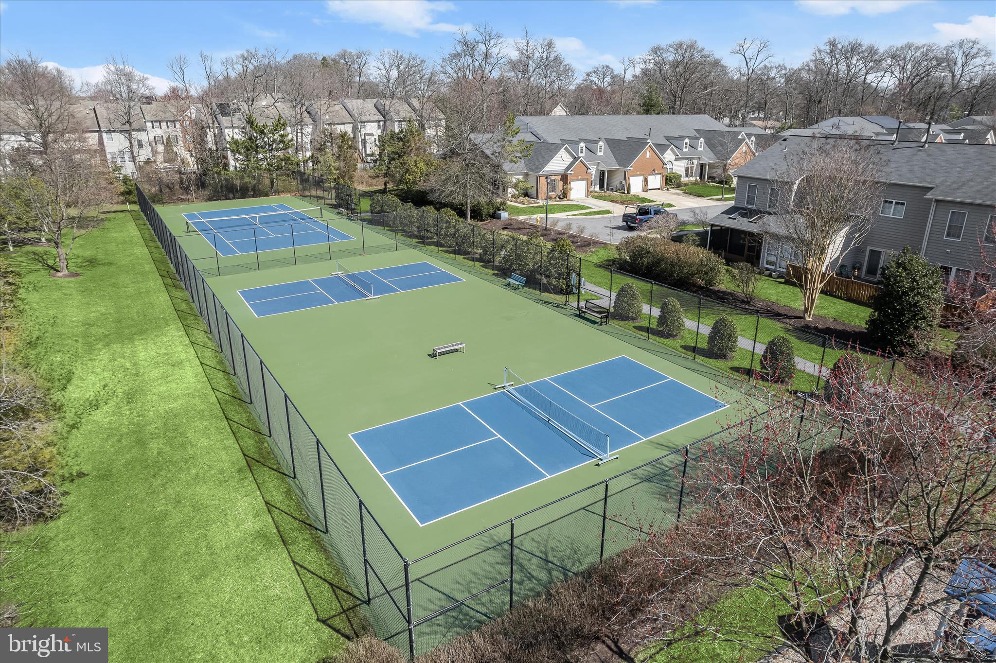 SOUTH RIVER COLONY - Residential