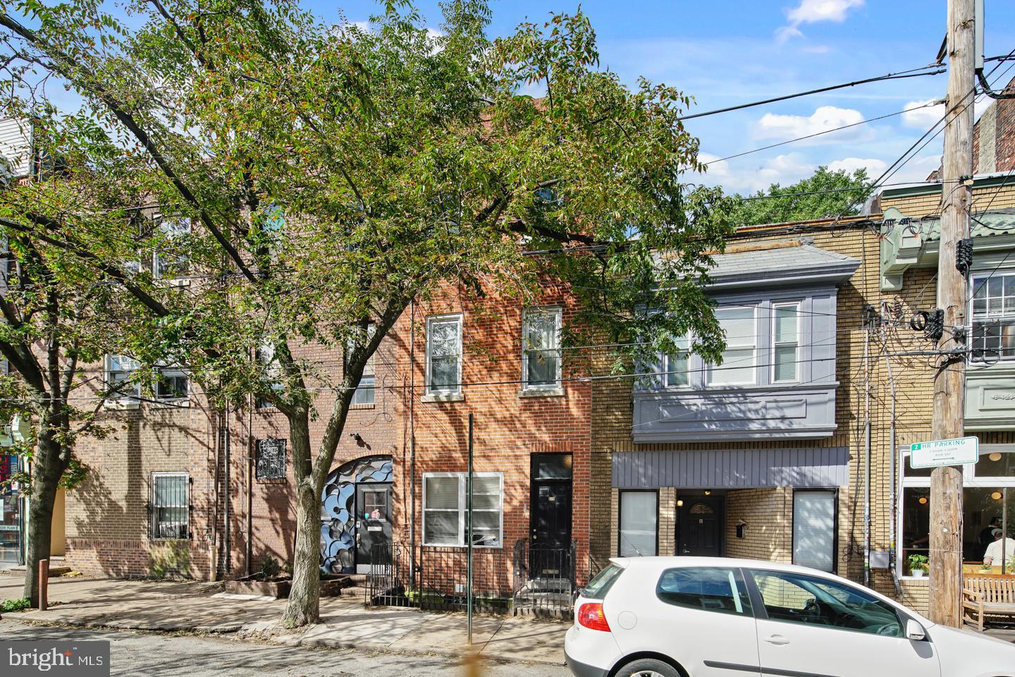 QUEEN VILLAGE - Residential Lease