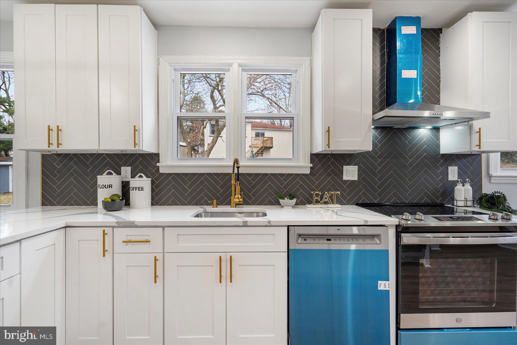 KNOLLWOOD - Residential