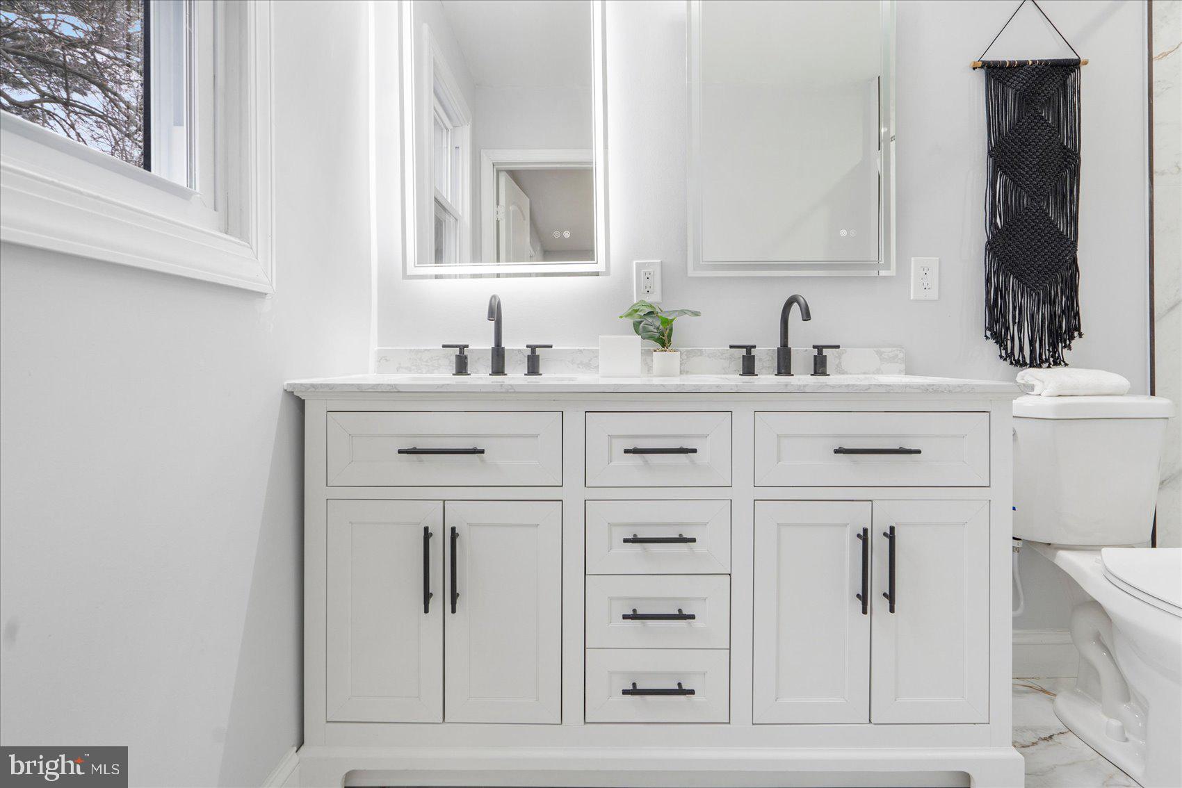 KNOLLWOOD - Residential