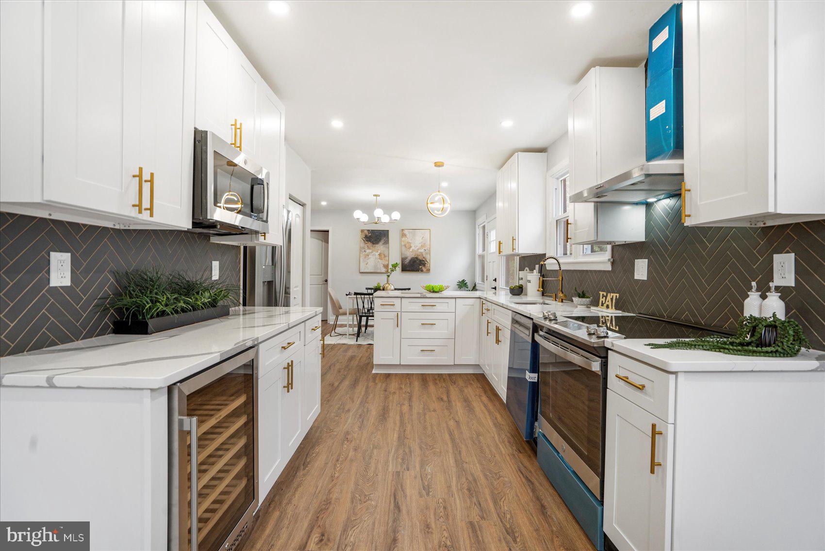 KNOLLWOOD - Residential