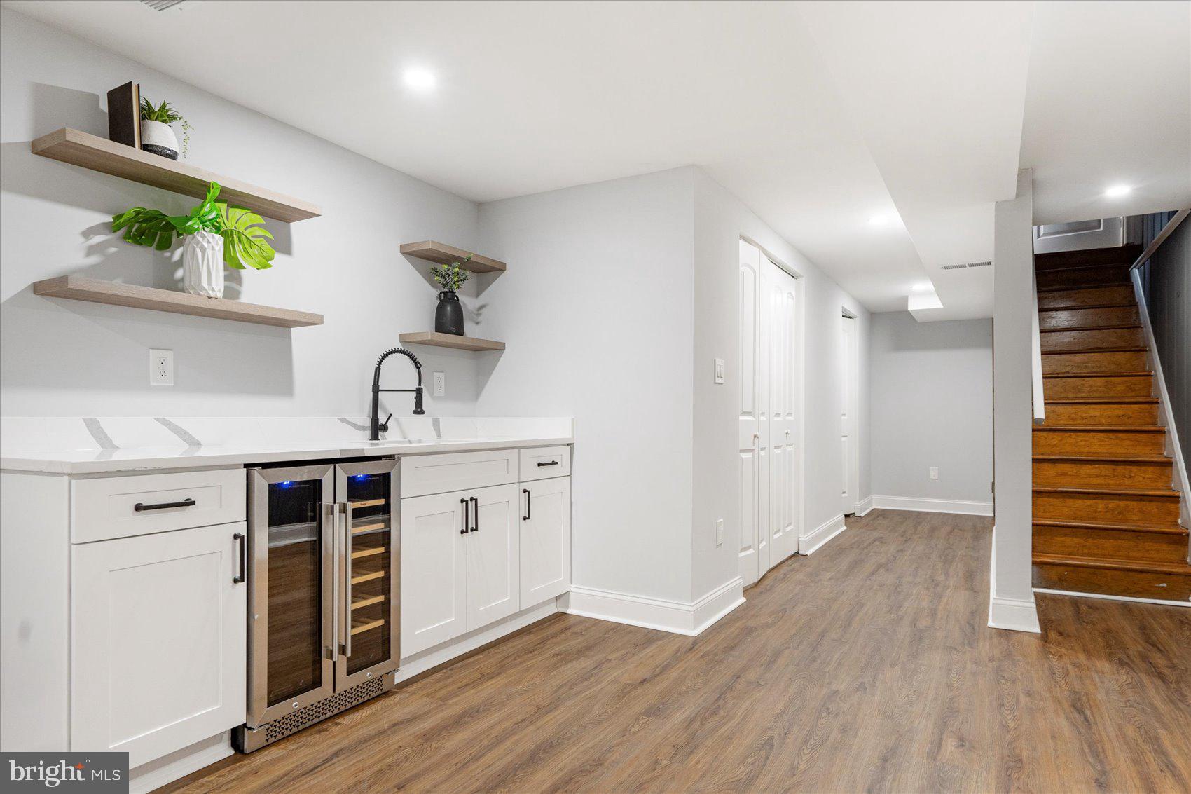 KNOLLWOOD - Residential