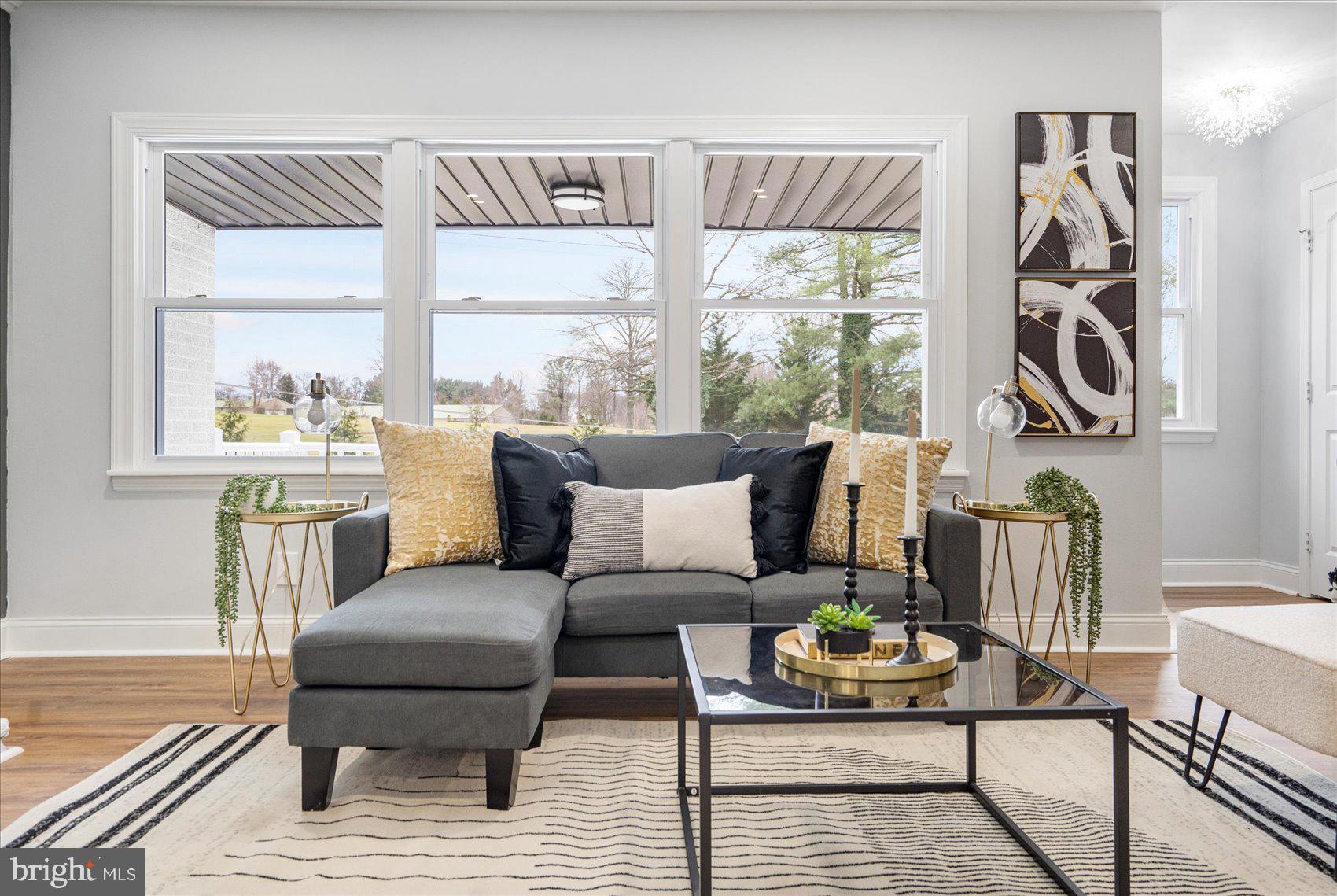 KNOLLWOOD - Residential