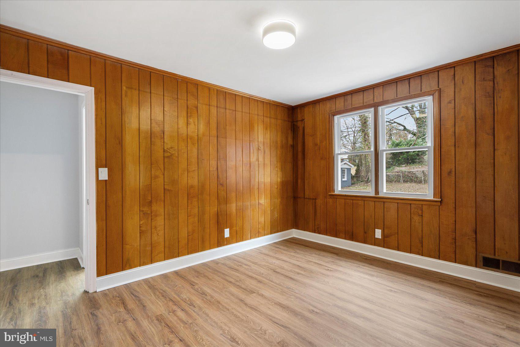 KNOLLWOOD - Residential