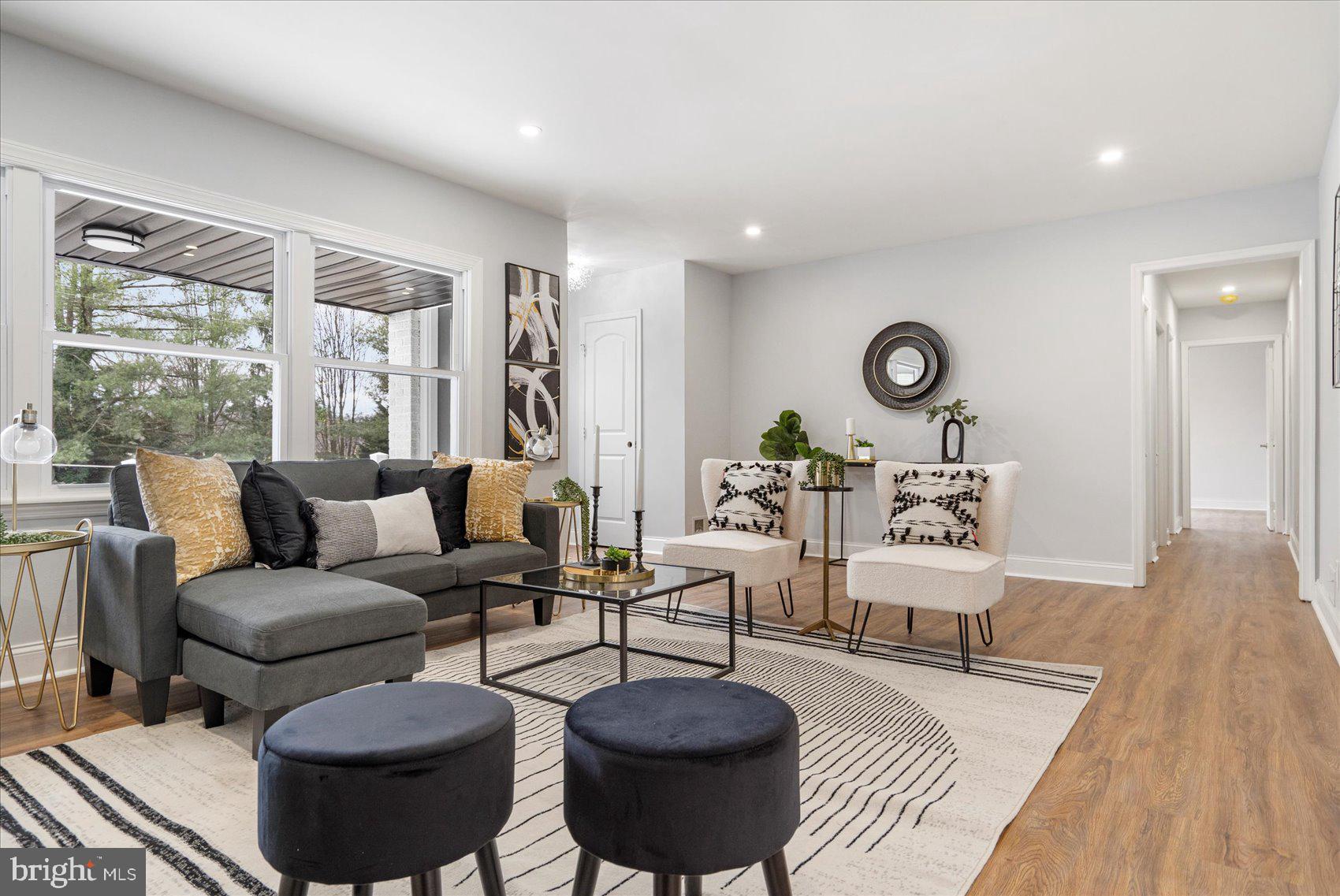 KNOLLWOOD - Residential