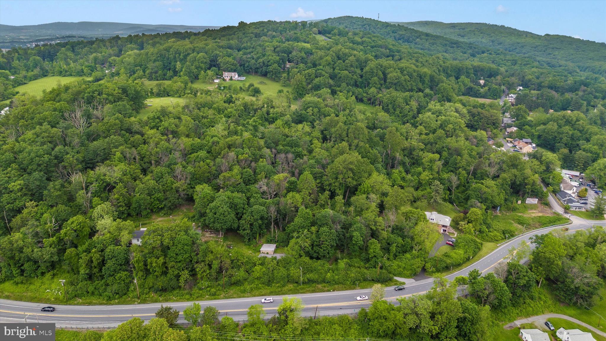 EDGEMONT ROAD