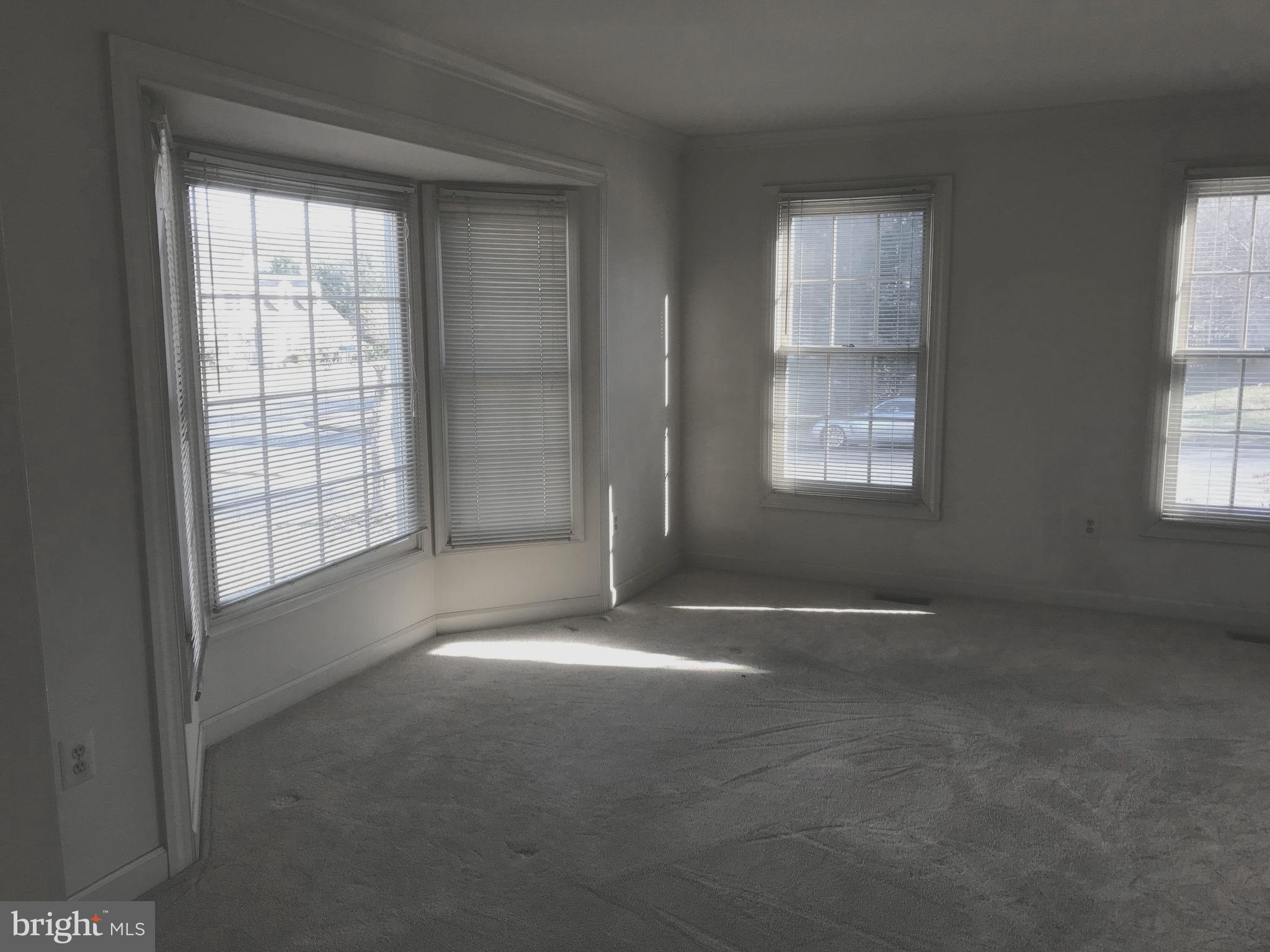 SULLY STATION II - Residential Lease