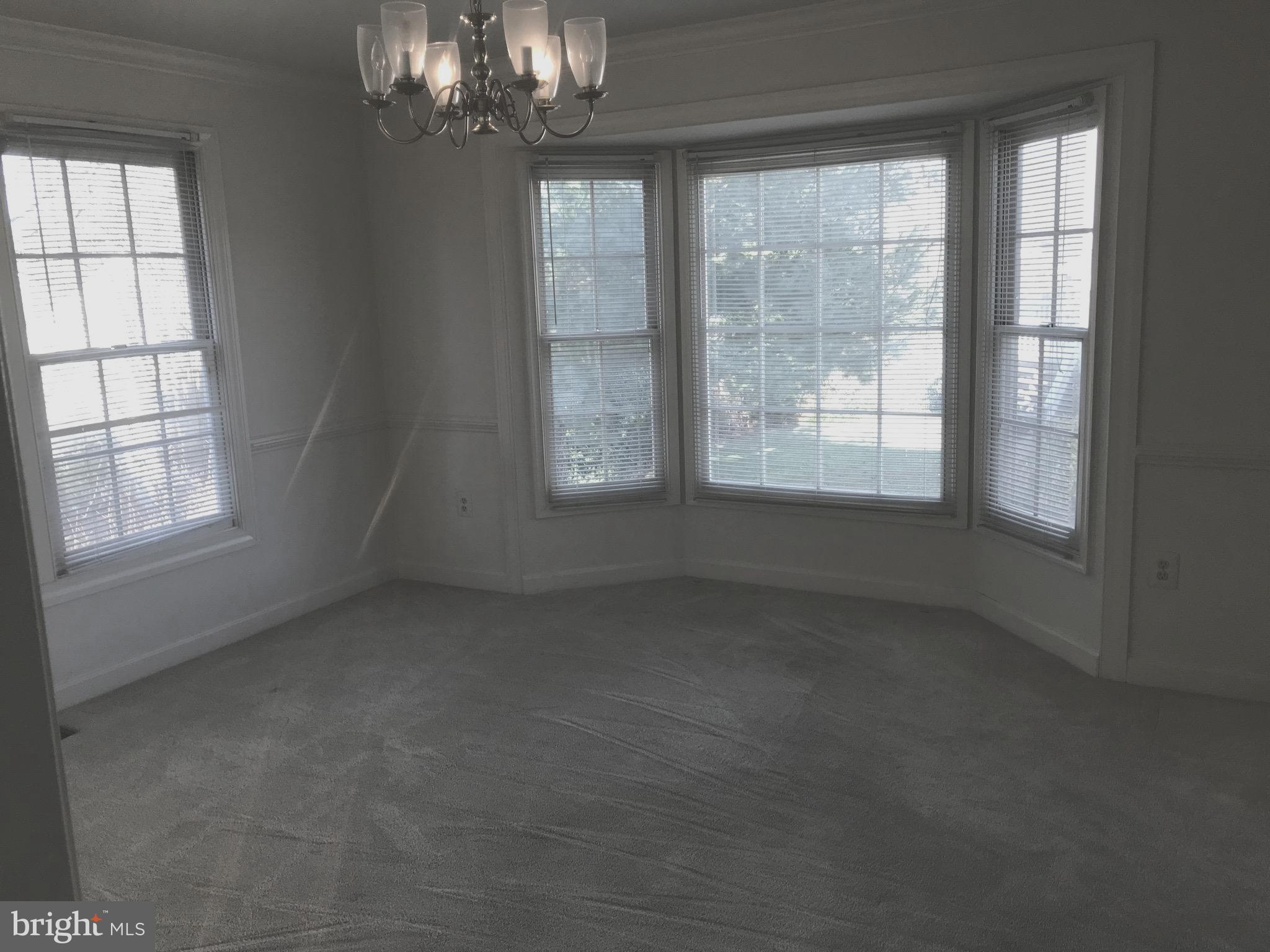 SULLY STATION II - Residential Lease