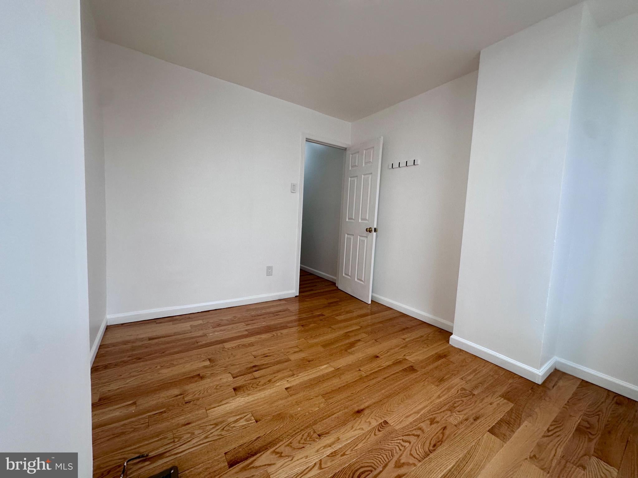 2520 S 5TH STREET