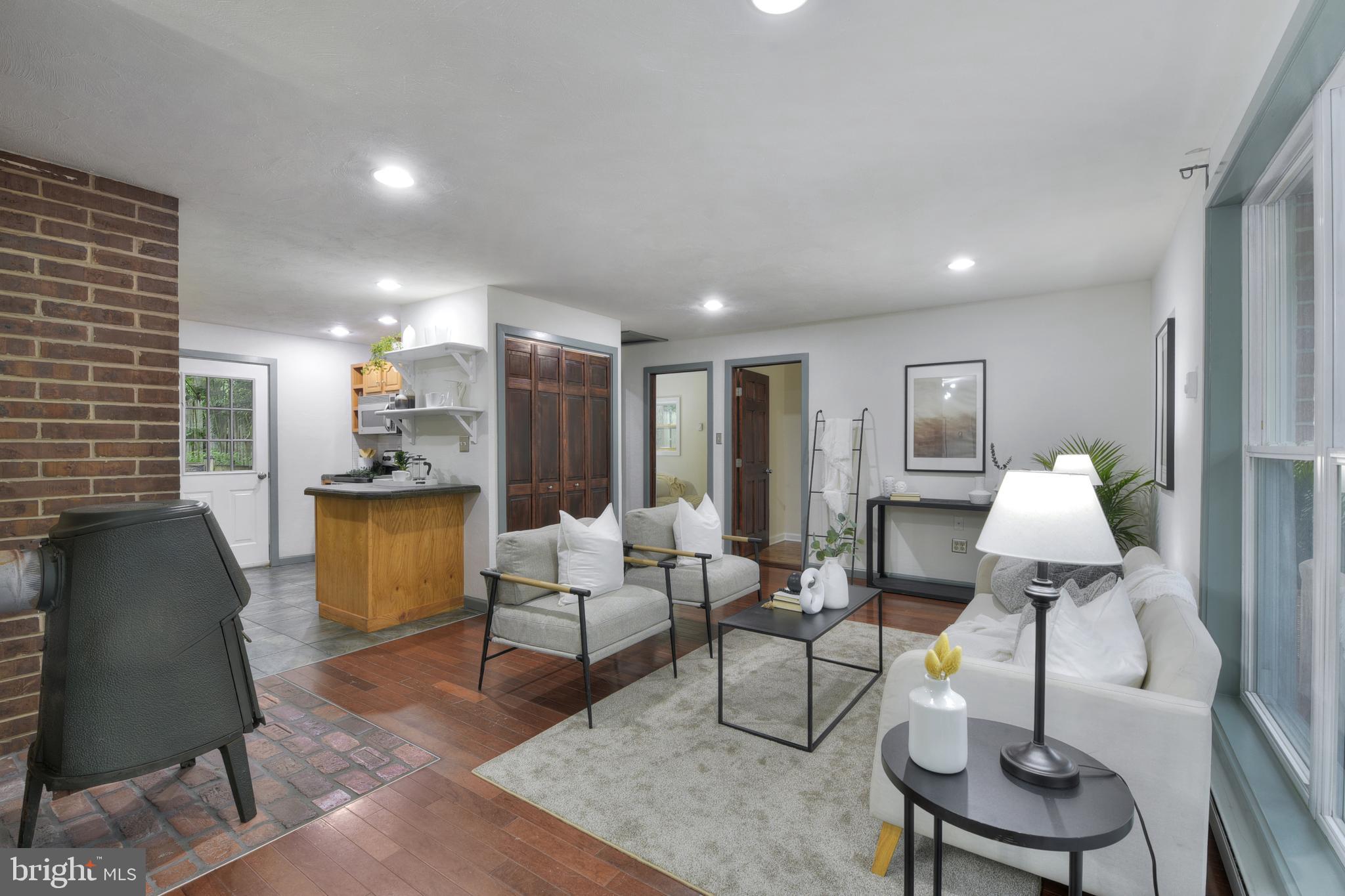 1147 CLAIRE ROAD