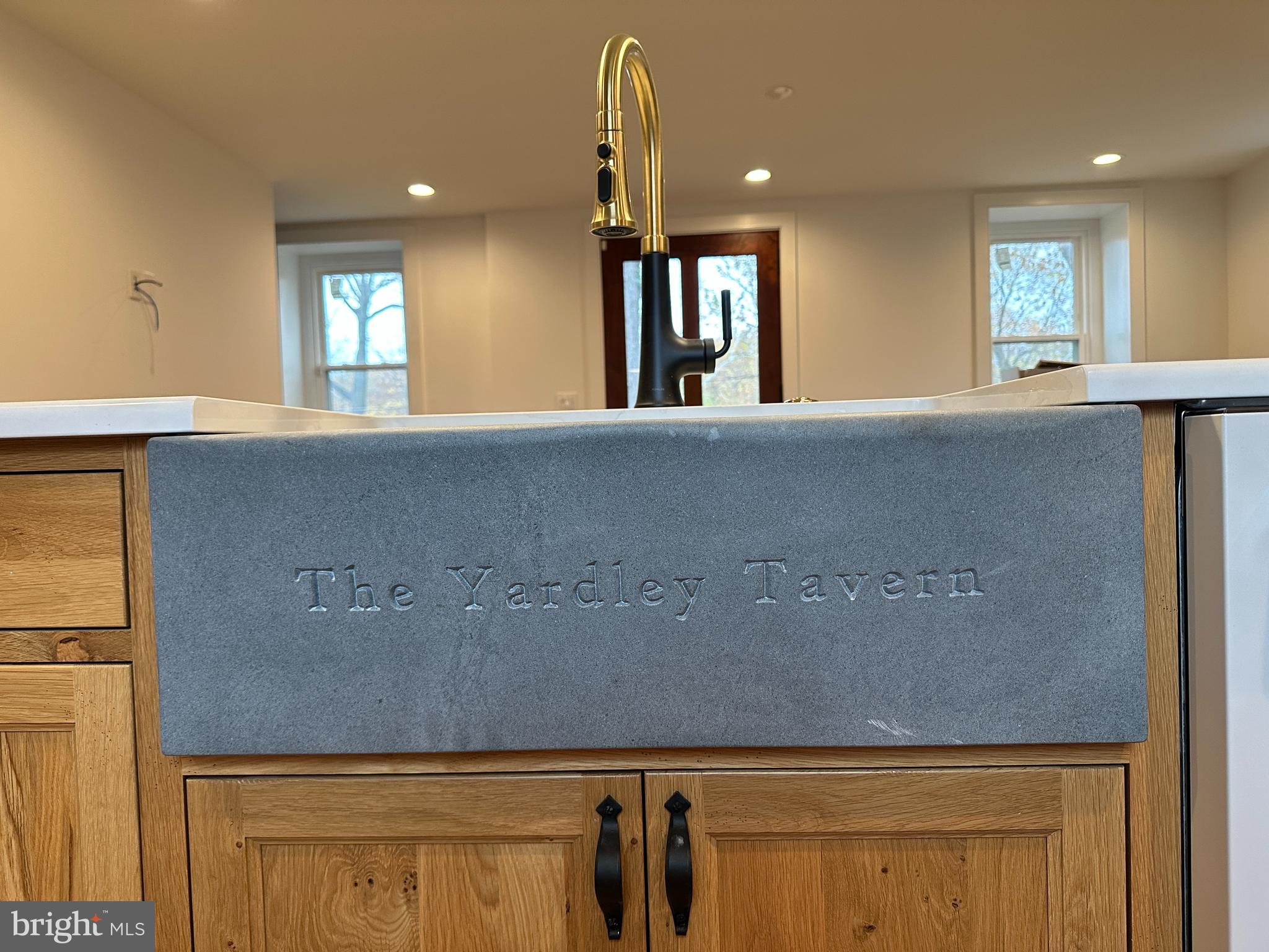 PENN VALLEY MANOR - Residential Lease