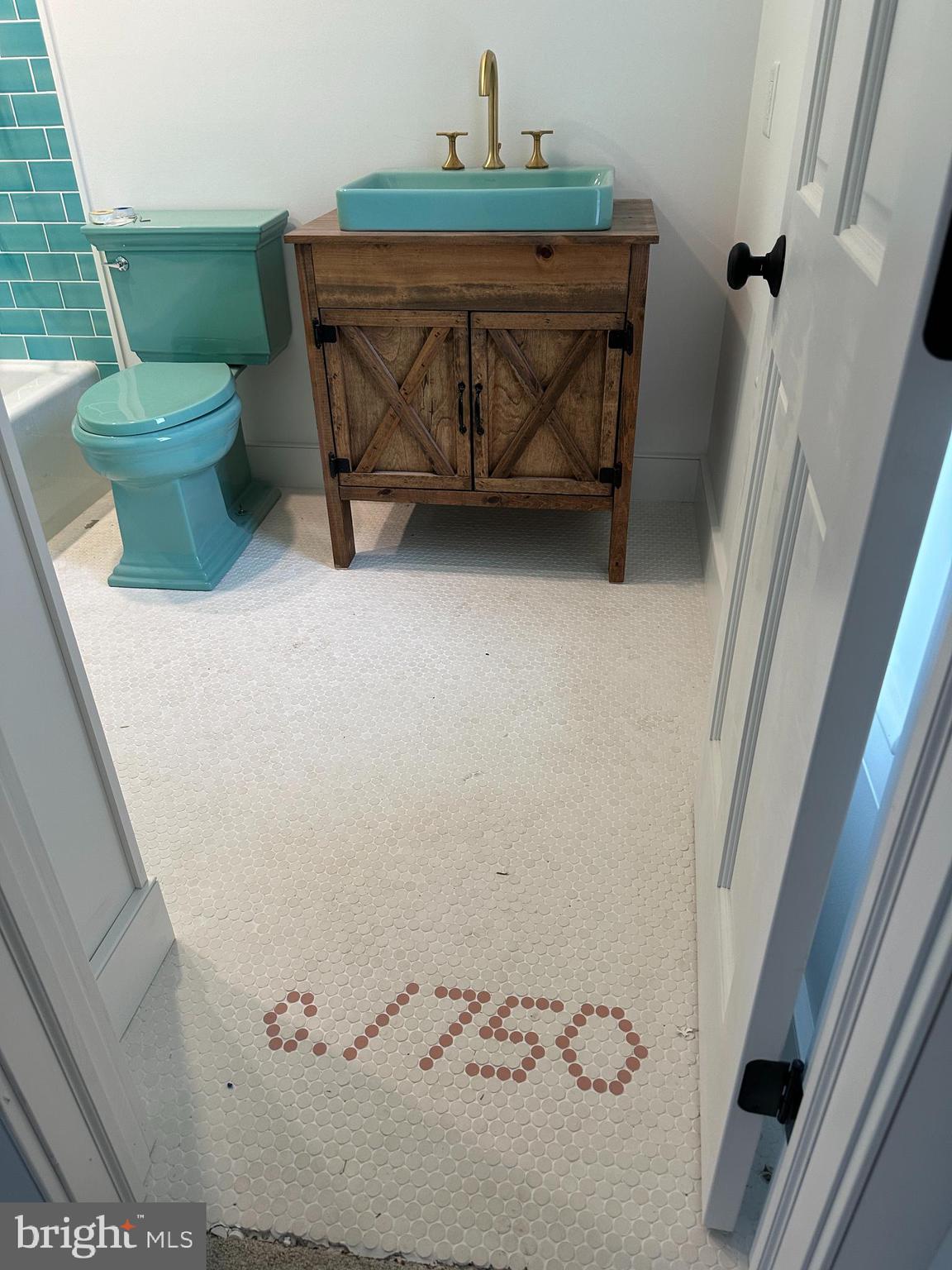 PENN VALLEY MANOR - Residential Lease