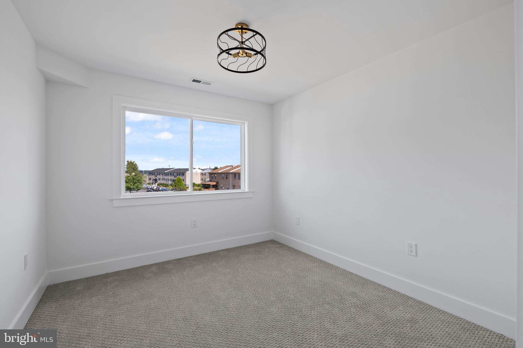 TORRESDALE (WEST) - Residential