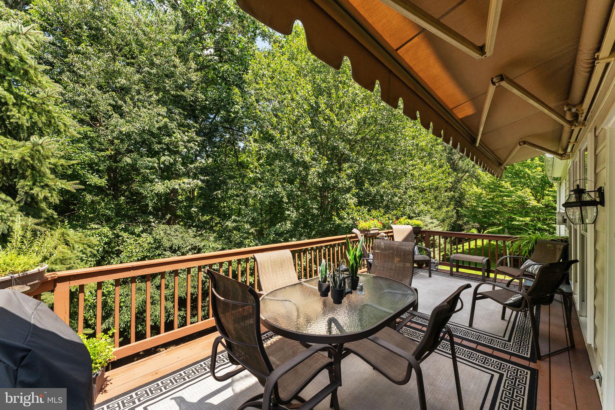 SPRINGTON POINTE WOODS - Residential