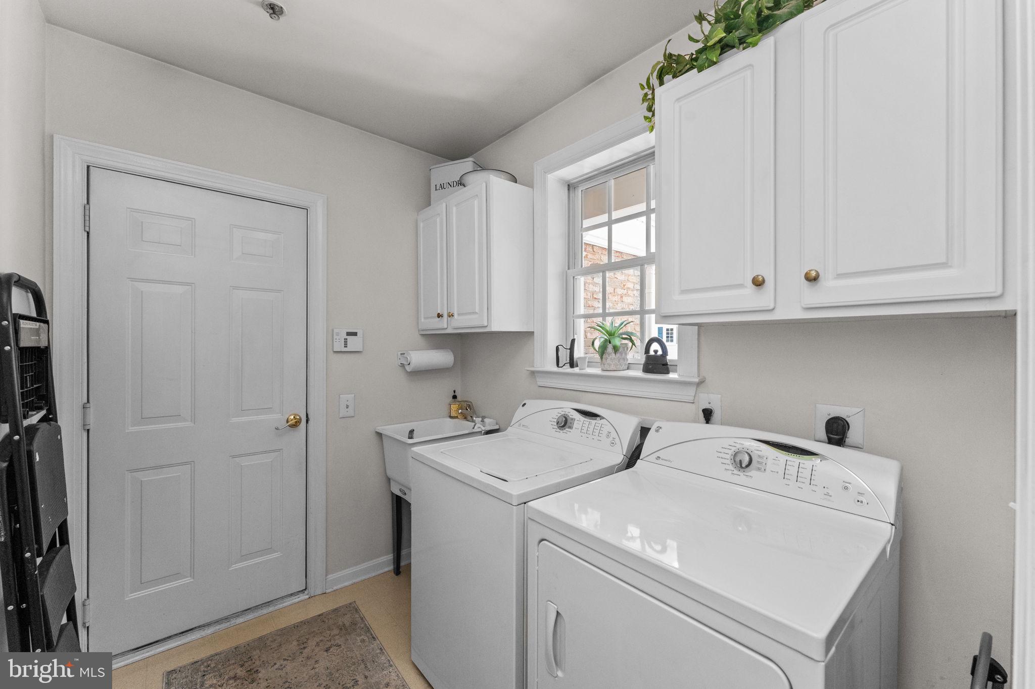 SPRINGTON POINTE WOODS - Residential