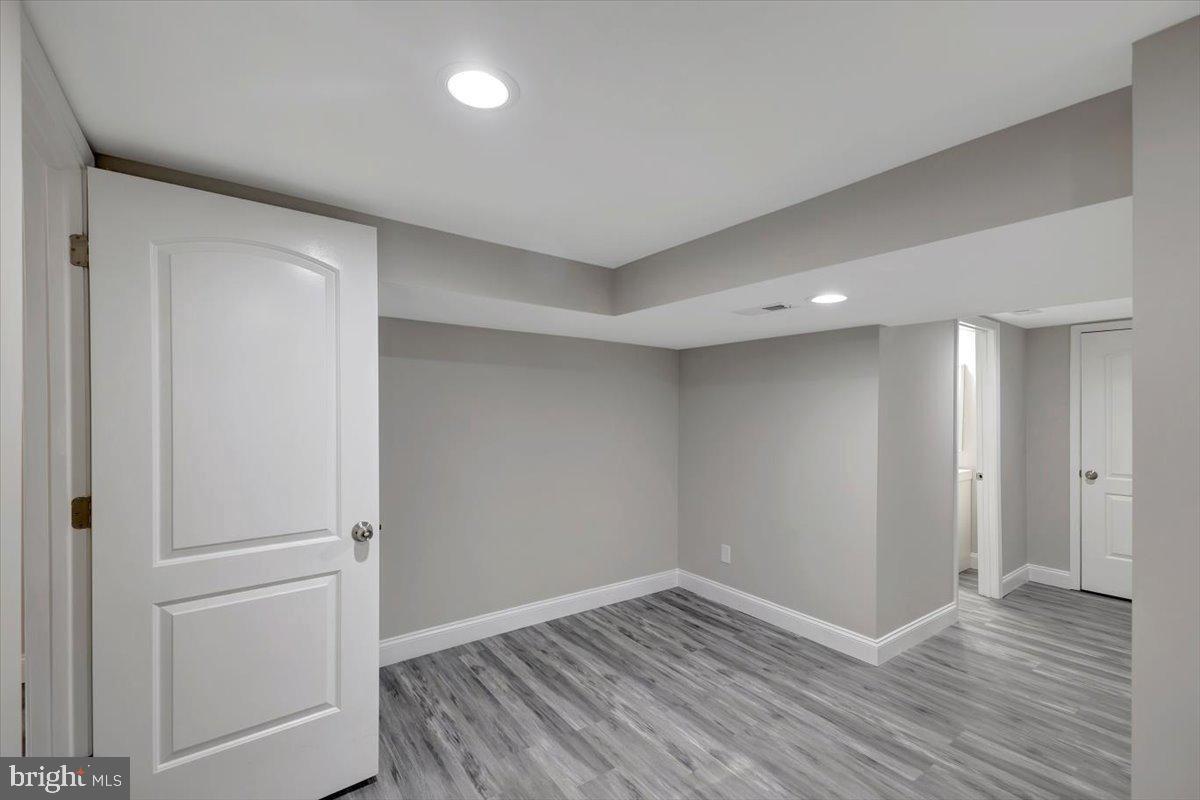 BEAVER HEIGHTS - Residential Lease