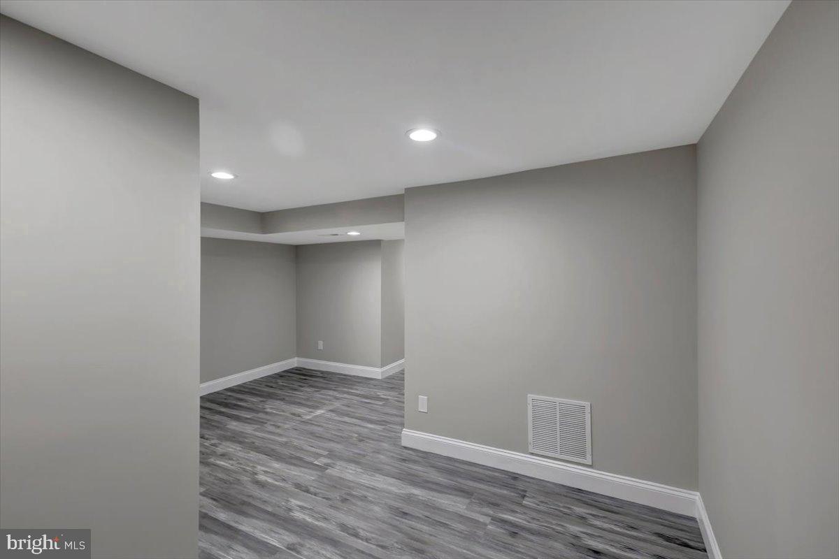 BEAVER HEIGHTS - Residential Lease