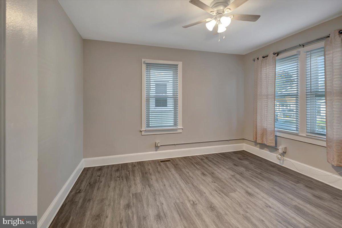 BEAVER HEIGHTS - Residential Lease