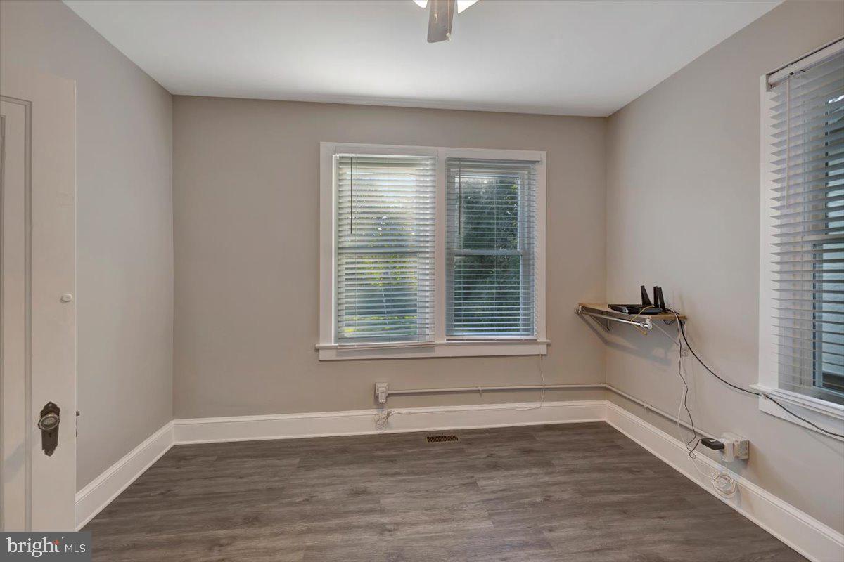 BEAVER HEIGHTS - Residential Lease