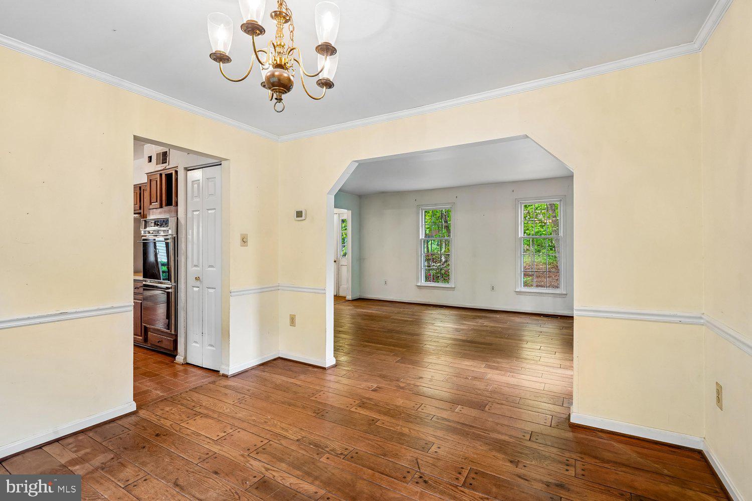 RESTON - Residential