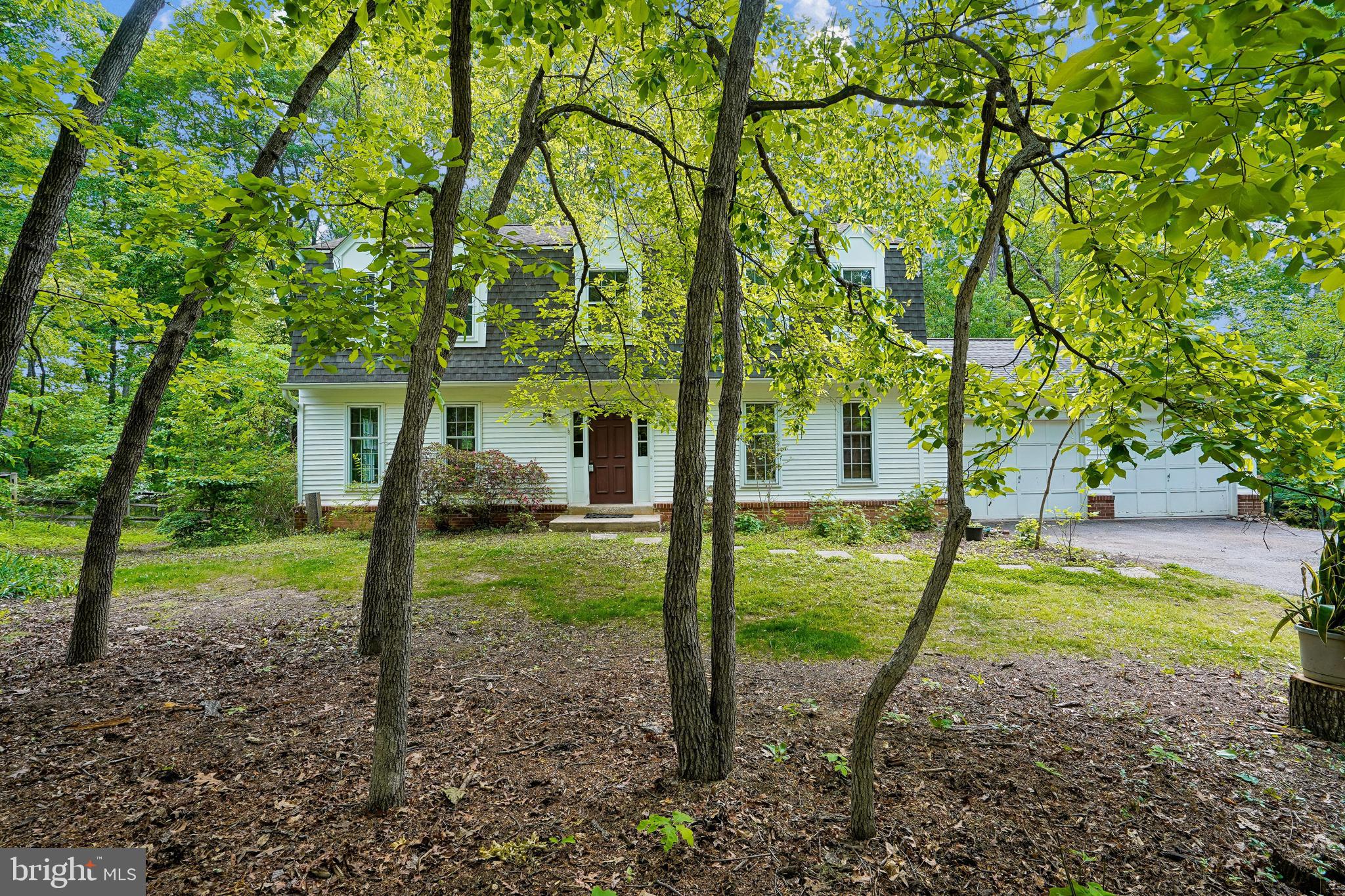 RESTON - Residential