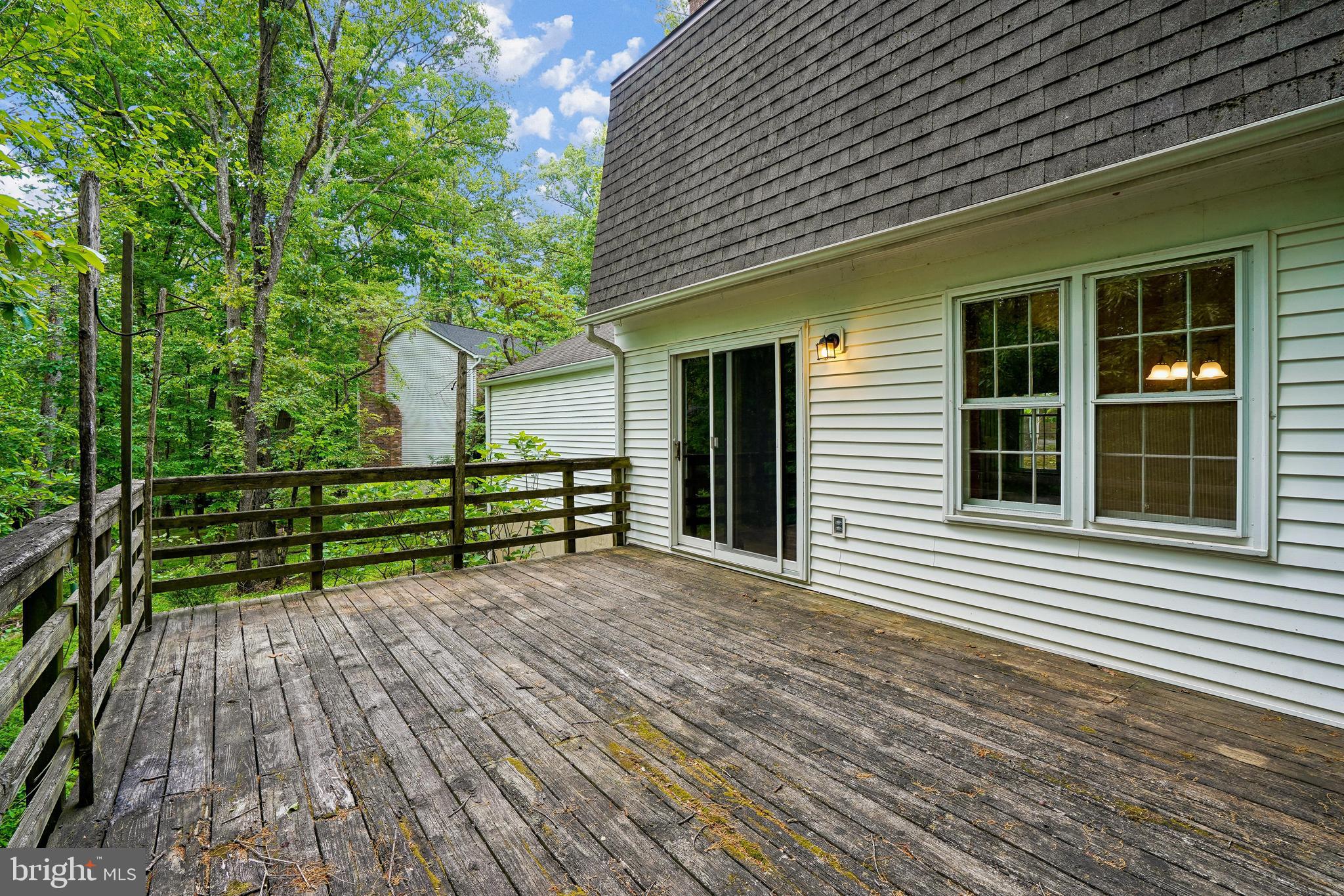 RESTON - Residential