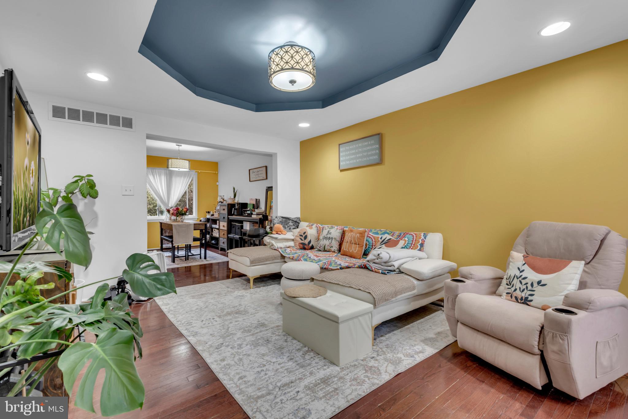 STILLMEADOWS CONDO - Residential