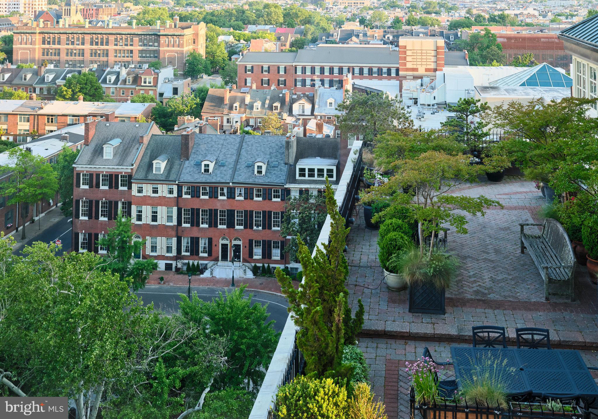 WASHINGTON SQ WEST - Residential