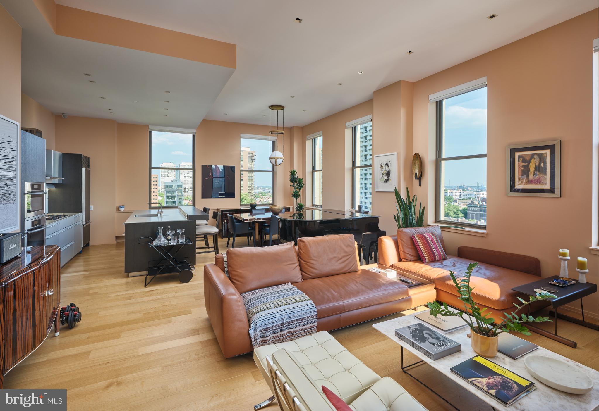 WASHINGTON SQ WEST - Residential